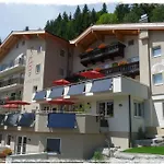 Alta Vista Konukevi 3*