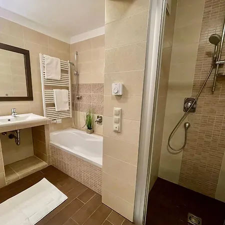 Alta Vista Gasthof 3*